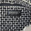 Borsa a spalla Chanel in pelle color talpa - Detail D3 thumbnail