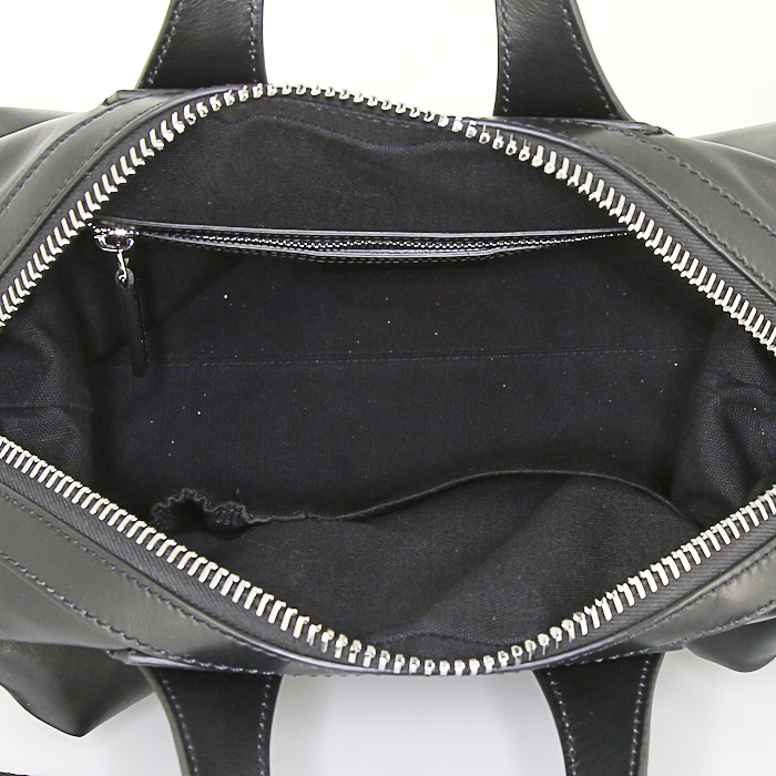 Givenchy Nightingale small model handbag in black leather - Detail D2