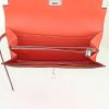 Billetera Hermès Kelly - Clutch en cuero epsom naranja Poppy - Detail D2 thumbnail