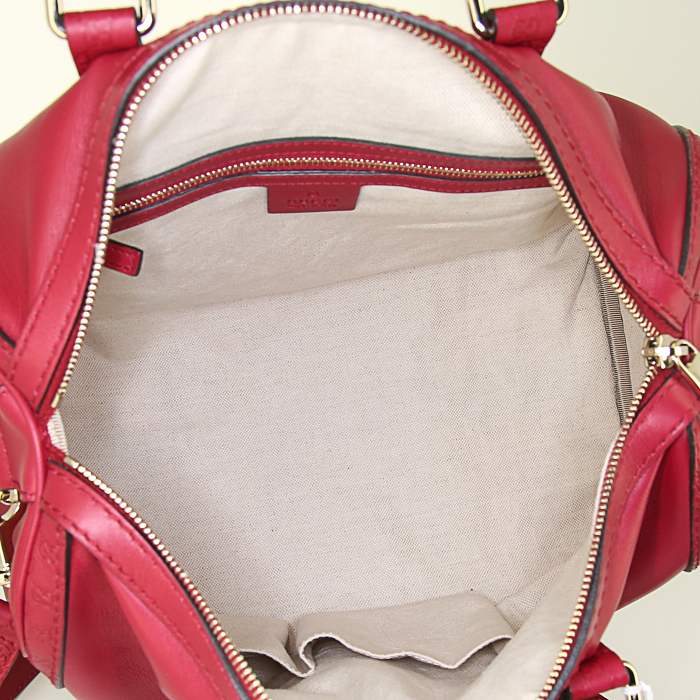 Gucci handbag in red leather - Detail D3