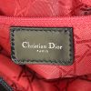 Sac à main Dior Lady Dior moyen modèle en toile cannage noire - Detail D4 thumbnail