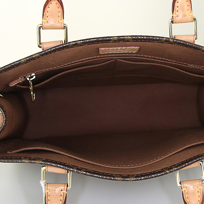 Bolso Cabás Louis Vuitton Louis Vuitton Sac Plat modelo pequeño en lona Monogram revestida marrón y cuero natural - Detail D3
