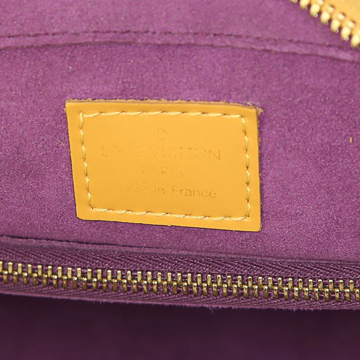 Bolso de mano Louis Vuitton Pont Neuf en cuero Epi amarillo - Detail D3