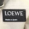 Bolso de mano Loewe en cuero negro - Detail D4 thumbnail