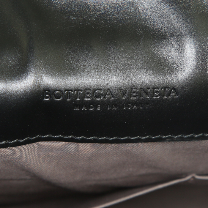 Bottega Veneta shoulder bag in black intrecciato leather - Detail D3