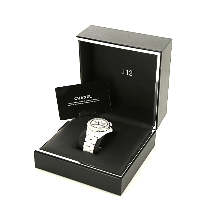 Chanel J12 watch in white ceramic Circa  2008 - Detail D2