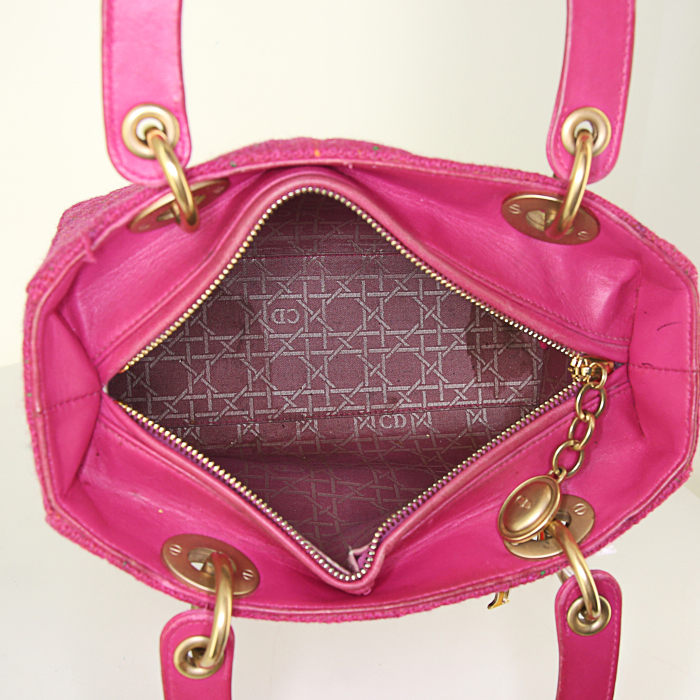 Sac à main Dior Lady Dior moyen modèle en tweed rose-fushia et cuir rose - Detail D2