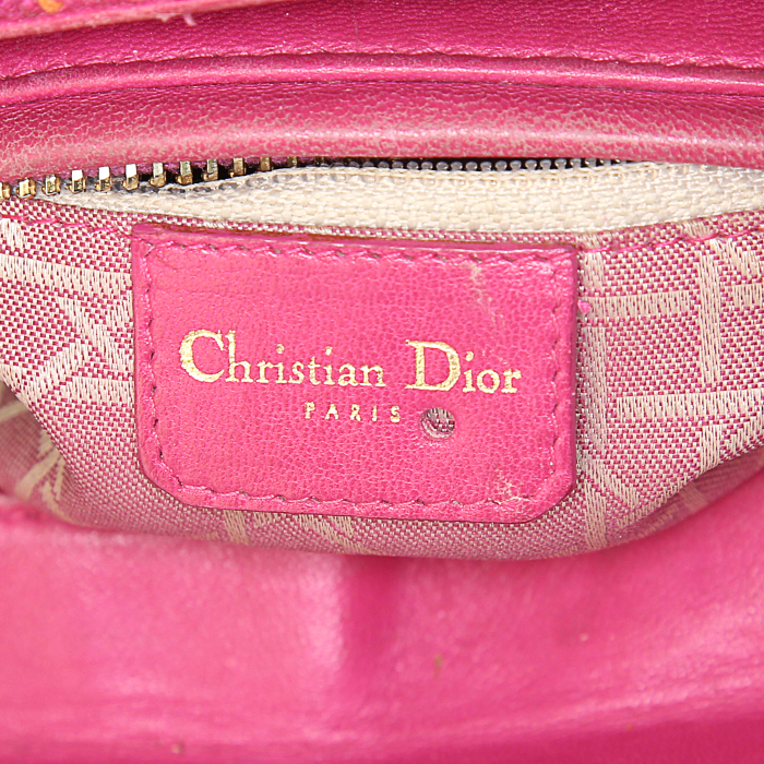 Sac à main Dior Lady Dior moyen modèle en tweed rose-fushia et cuir rose - Detail D3