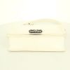 Chanel Boy shoulder bag in white quilted leather - Detail D5 thumbnail
