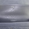 Chanel 2.55 shoulder bag in grey quilted leather - Detail D4 thumbnail