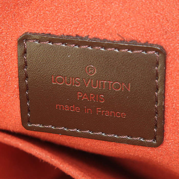 Bolso bandolera Louis Vuitton en lona a cuadros marrón y cuero marrón - Detail D4