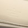 Borsa Louis Vuitton Houston in pelle verniciata monogram beige e pelle naturale - Detail D3 thumbnail