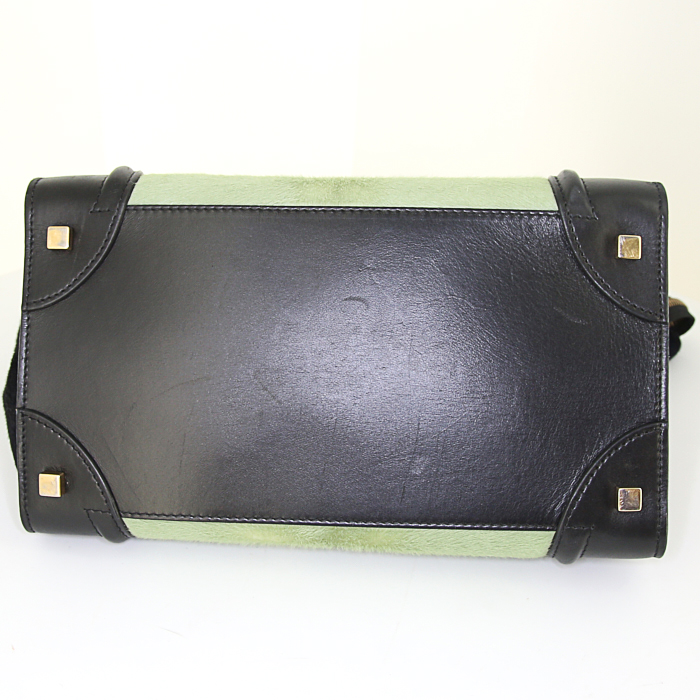 Bolso de mano Celine Luggage en cuero negro y piel de potro verde agua - Detail D4