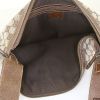 Gucci Pelham shoulder bag in brown leather - Detail D2 thumbnail