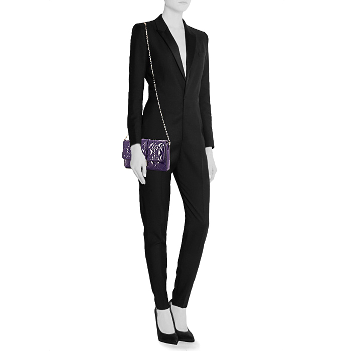 Dior Miss Dior handbag in purple patent quilted leather - Detail D1