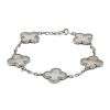 Bracelet Van Cleef & Arpels Alhambra Vintage en or blanc et nacre blanche - 00pp thumbnail
