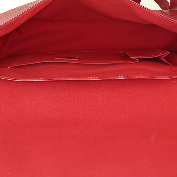 Louis Vuitton Ségur handbag in red epi leather - Detail D2