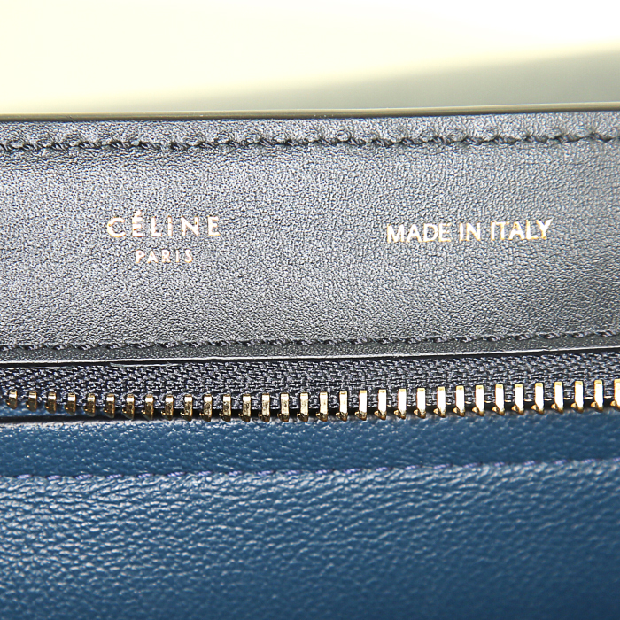 Celine Trapeze handbag in blue and black tricolor leather - Detail D4
