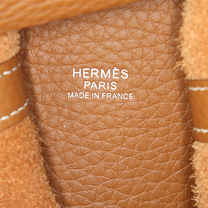 Bolso de mano Hermes Picotin modelo pequeño en cuero togo color oro - Detail D3