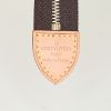 Pochette Louis Vuitton en toile monogram enduite et cuir naturel - Detail D3 thumbnail