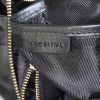 Bolso de mano Burberry en cuero acolchado negro - Detail D4 thumbnail