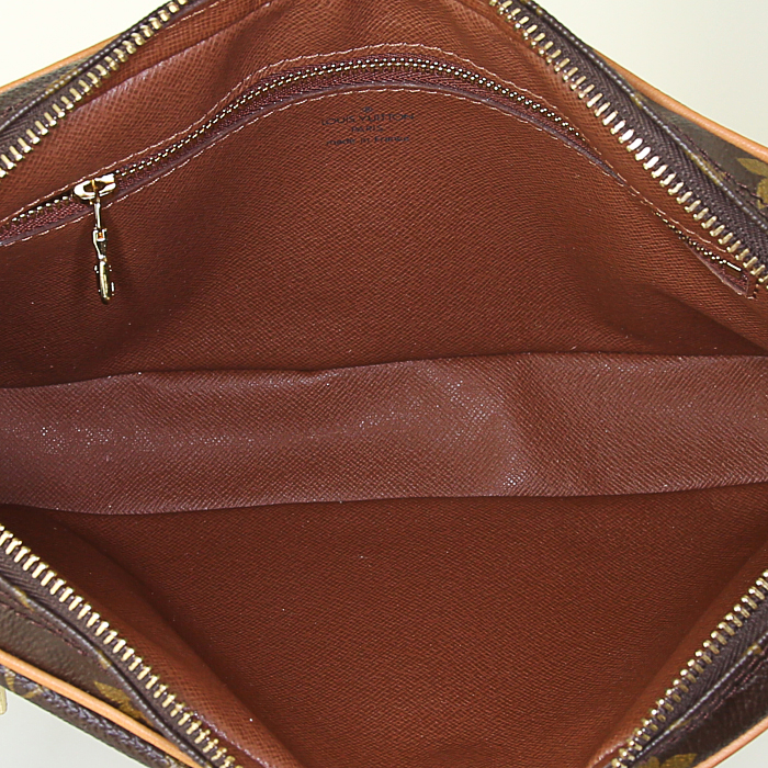 Pochette Louis Vuitton Marly in tela monogram cerata marrone e pelle naturale - Detail D2