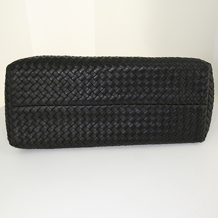 Shopping bag Bottega Veneta Cabat in pelle intrecciata nera - Detail D4
