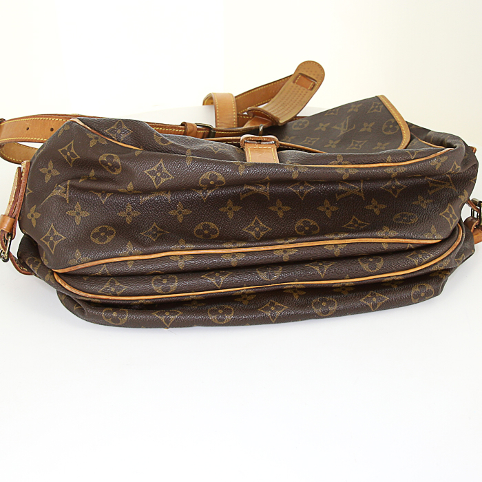 Louis Vuitton Saumur large model shoulder bag in monogram canvas and natural leather - Detail D5