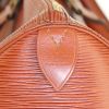 Sac de voyage Louis Vuitton Keepall 50 cm en cuir épi marron - Detail D4 thumbnail