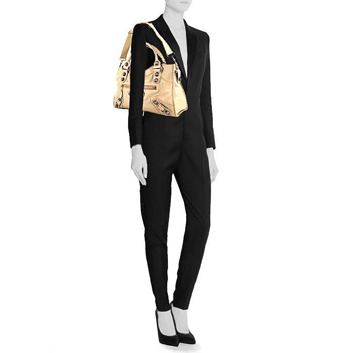 Balenciaga Classic City handbag in beige leather - Detail D2