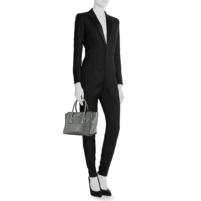 Prada Twin Zip shoulder bag in grey blue leather - Detail D1