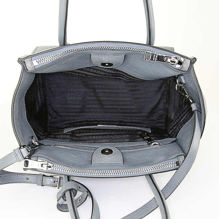 Prada Twin Zip shoulder bag in grey blue leather - Detail D3