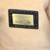 Fendi Baguette handbag in black leather - Detail D3 thumbnail