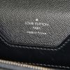 Porta-documentos Louis Vuitton Laguito en cuero Epi negro - Detail D3 thumbnail