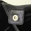 Bolso de mano Yves Saint Laurent Mombasa en terciopelo negro y cuero negro - Detail D3 thumbnail