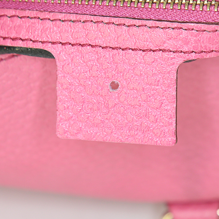 Bolso de mano Gucci Jackie modelo mediano en cuero rosa - Detail D3