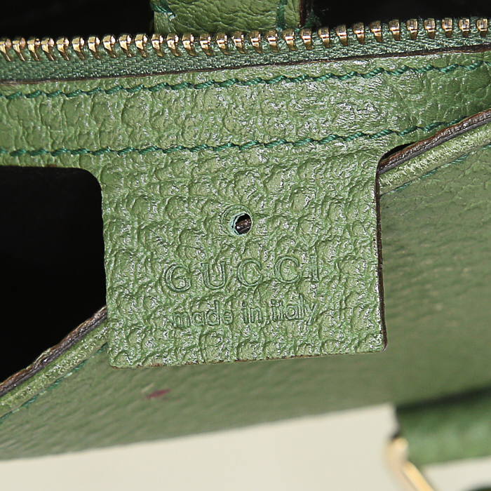 Sac à main Gucci Jackie en cuir vert - Detail D3