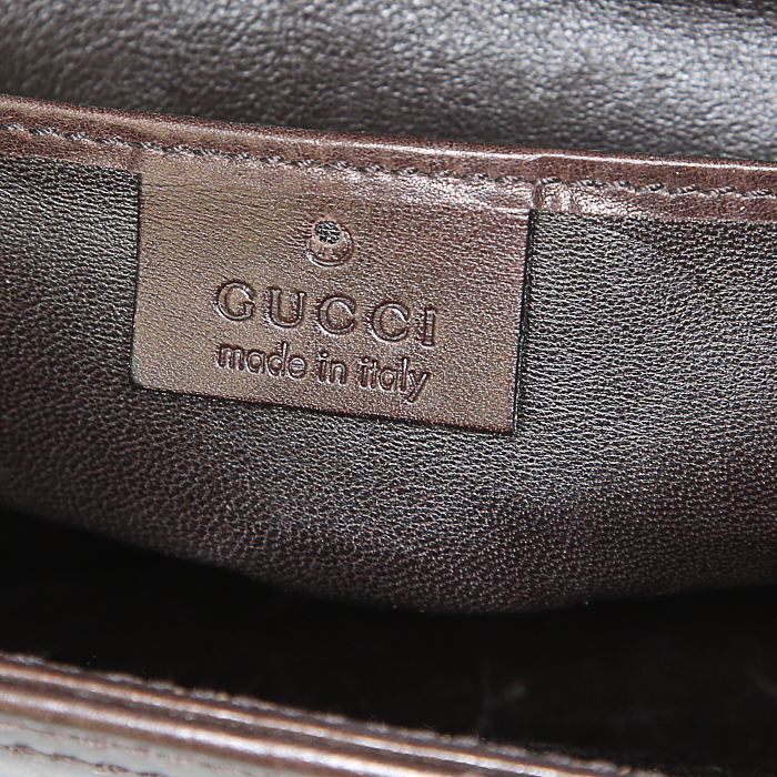 Sac à main Gucci en daim marron et cuir marron - Detail D3