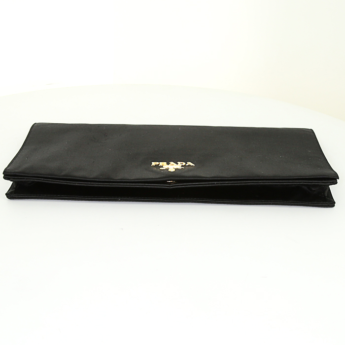 Clutch de noche Prada en satén negro - Detail D4