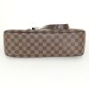 Shopping bag Louis Vuitton Parioli in tela a scacchi marrone e pelle marrone - Detail D4 thumbnail