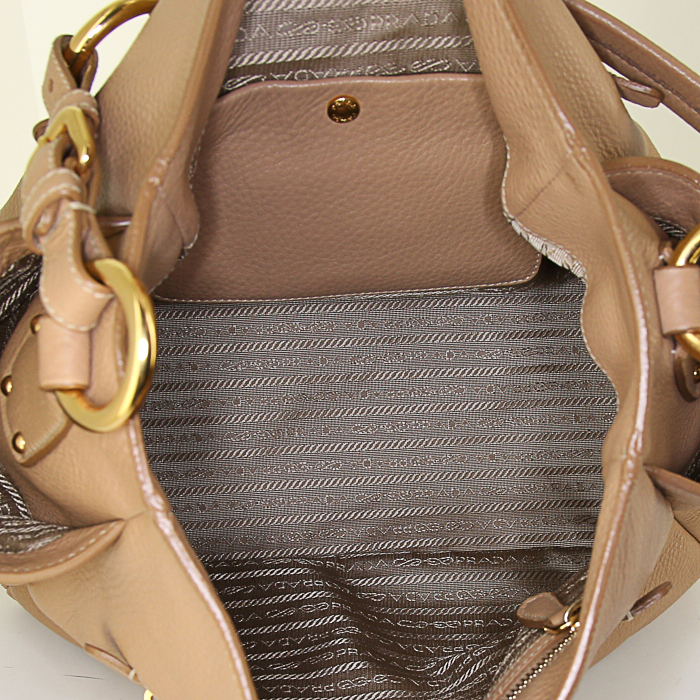 Borsa a spalla Prada in pelle beige - Detail D2