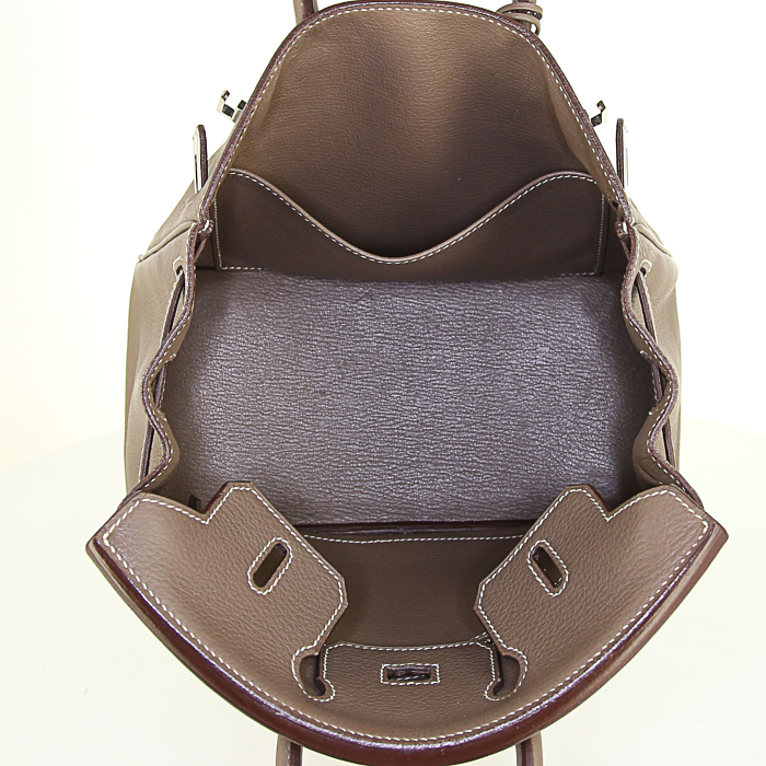 Hermes Birkin 25 cm handbag in etoupe togo leather - Detail D2