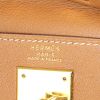 Hermes Kelly 32 cm handbag in gold Swift leather - Detail D4 thumbnail