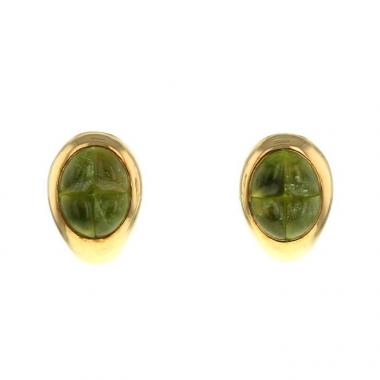 Pomellato Mosaique earrings for non pierced ears in yellow gold and peridots