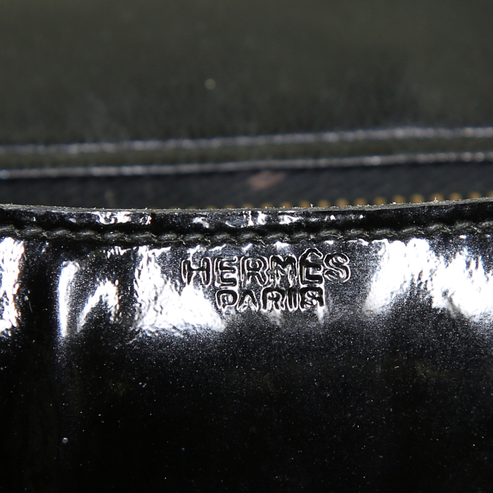 Sac à main Hermes Constance en cuir vernis noir - Detail D4