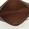 Louis Vuitton Eva shoulder bag in brown monogram canvas and natural leather - Detail D3 thumbnail