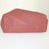 Bottega Veneta Sloane handbag in varnished pink braided leather - Detail D4 thumbnail