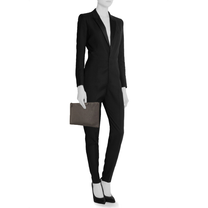 Pochette Givenchy  Antigona pochette en cuir gris - Detail D1
