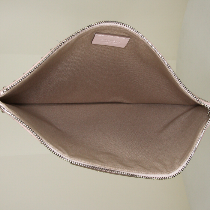 Givenchy pouch in powder pink leather - Detail D2