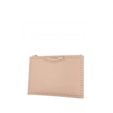 Givenchy pouch in powder pink leather